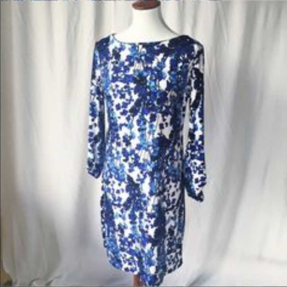 Sheath dress